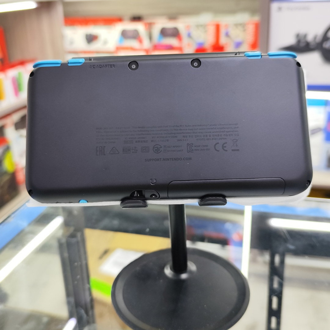 Nintendo New 2DS XL Negra - NUEVA - SIN CAJA (juego a elección o r4 programada)
