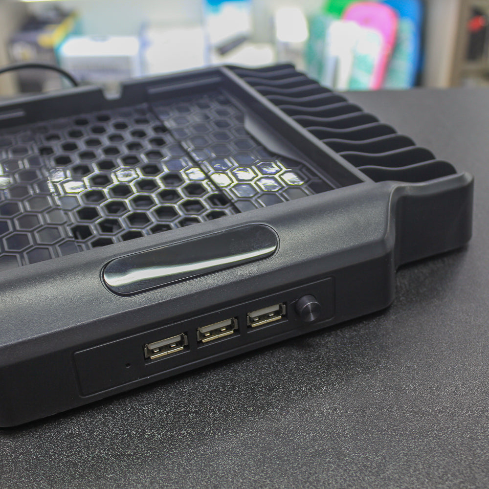 Estación de enfriamiento y carga de Xbox Series S/X
