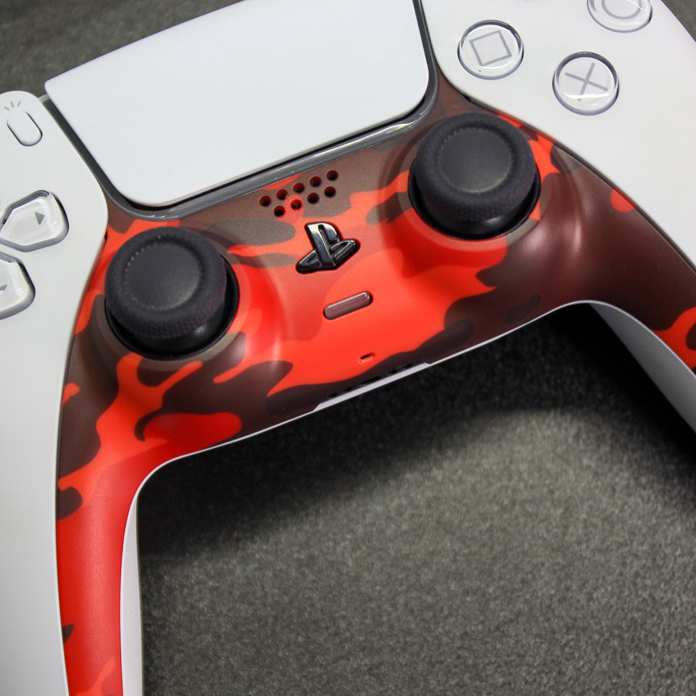 Carátula camuflaje rojo para mando de PS5