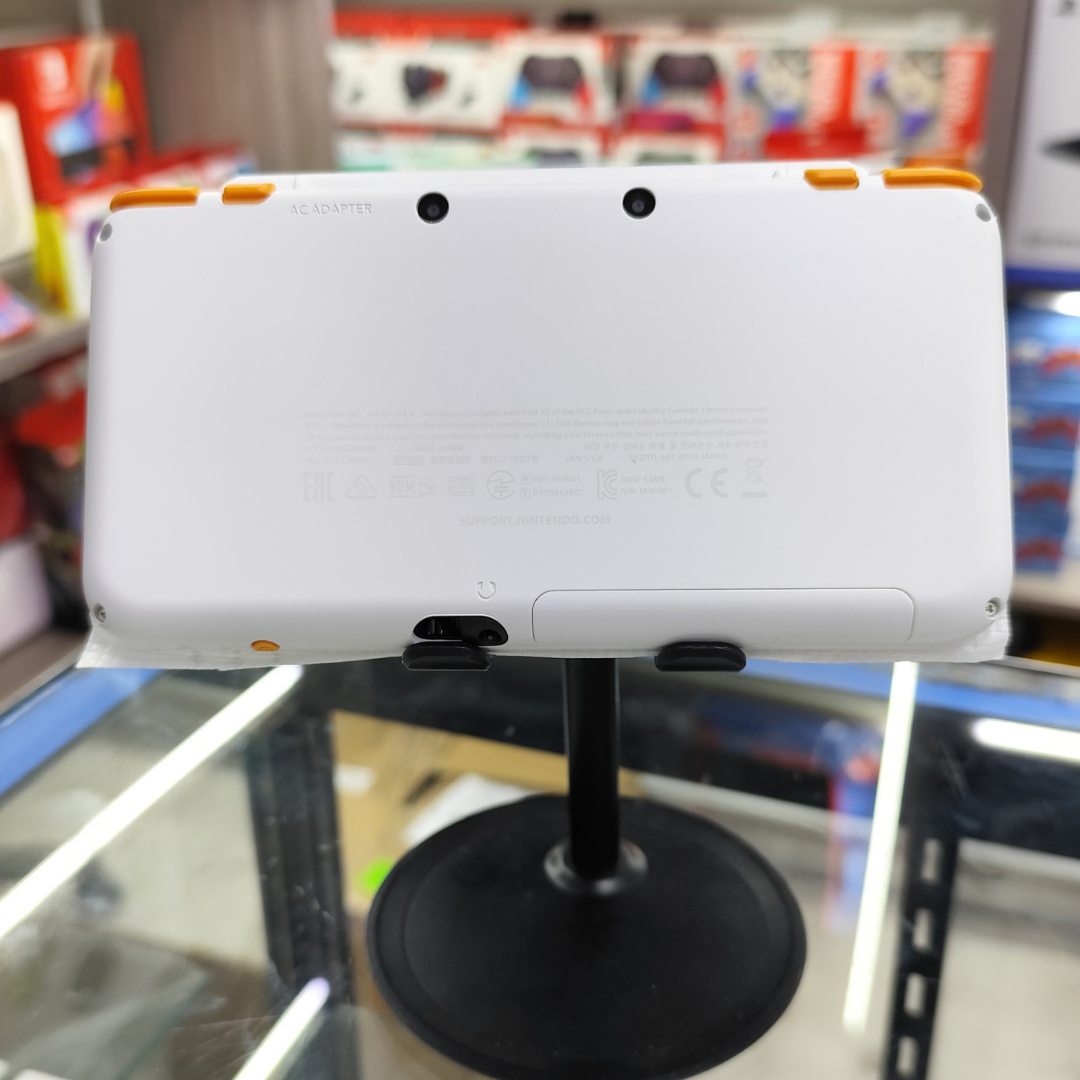 Nintendo New 2DS XL Blanca - NUEVA - SIN CAJA (juego a elección o r4 programada)