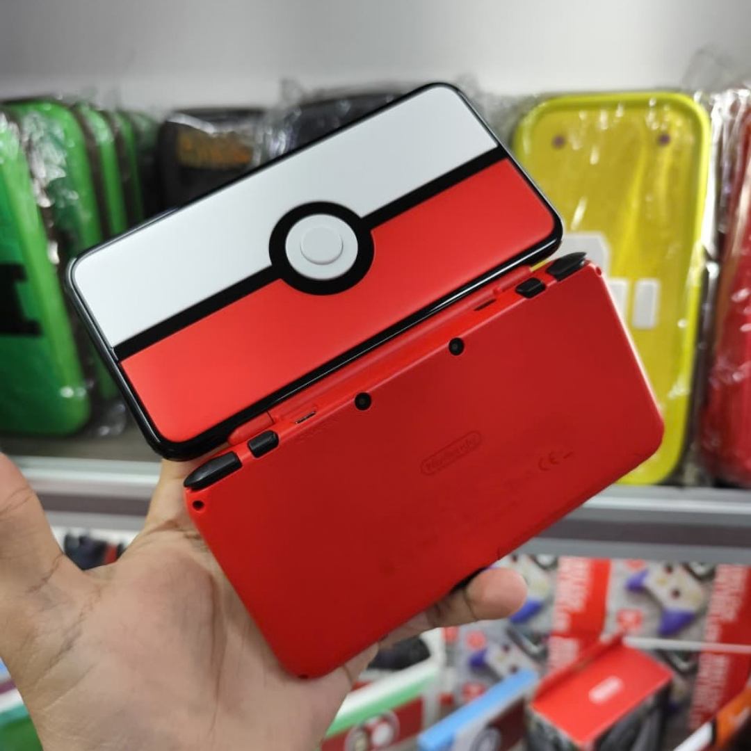 Nintendo New 2DS XL - USADA (juego a elección o r4 programada)