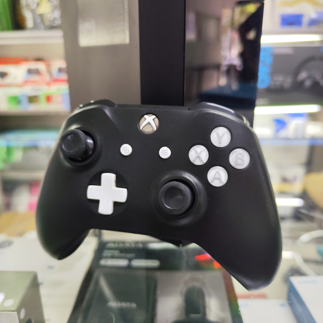 Xbox ONE - USADA (juego a elección)