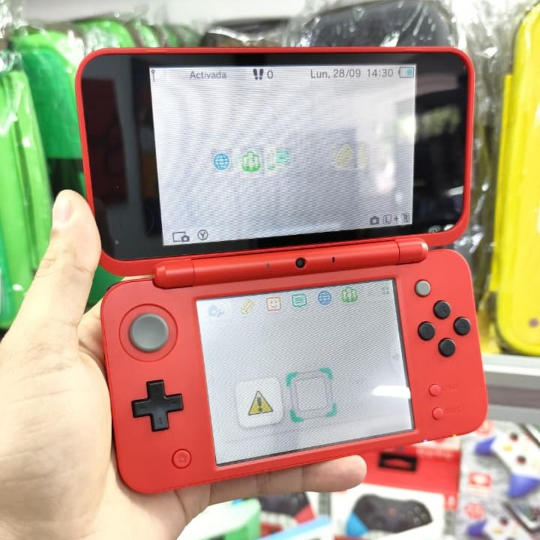 Nintendo New 2DS XL - USADA (juego a elección o r4 programada)