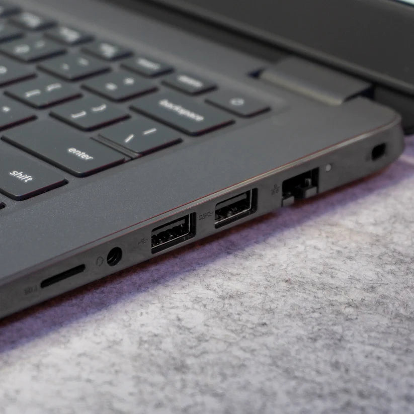Dell Latitude 3410 i7 10TH / 500GB SSD / 8GB RAM / 14"