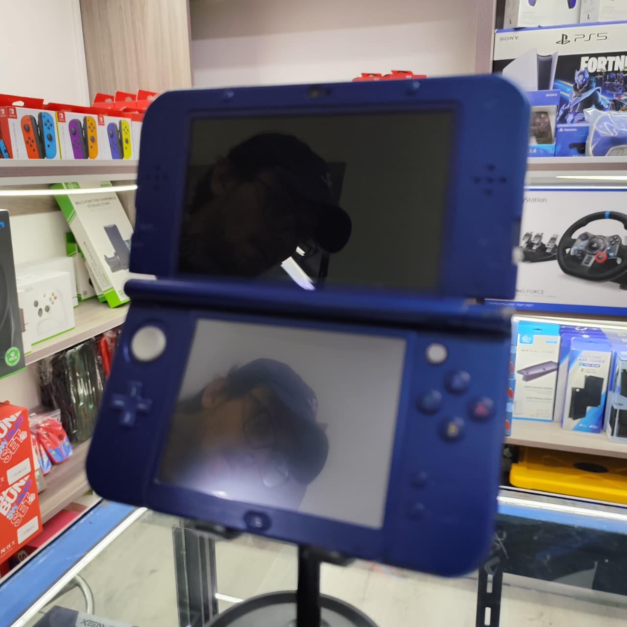 Nintendo New 3DS XL usado ( juegos a elección o r4)